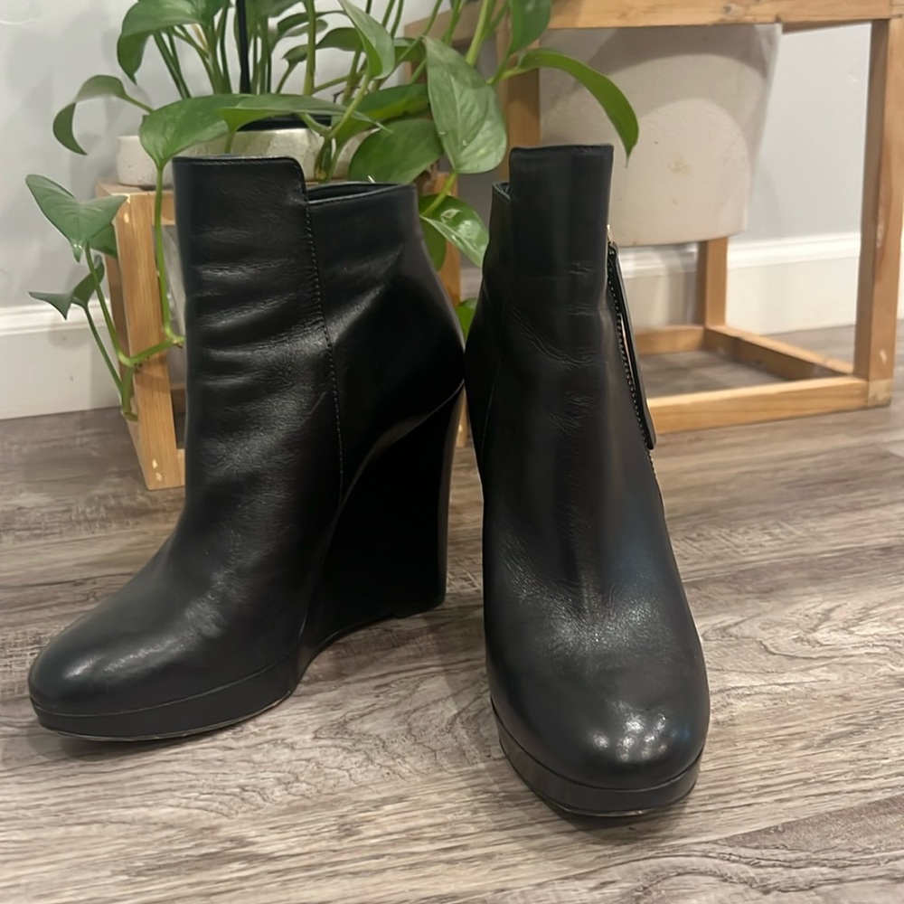 MK wedge booties